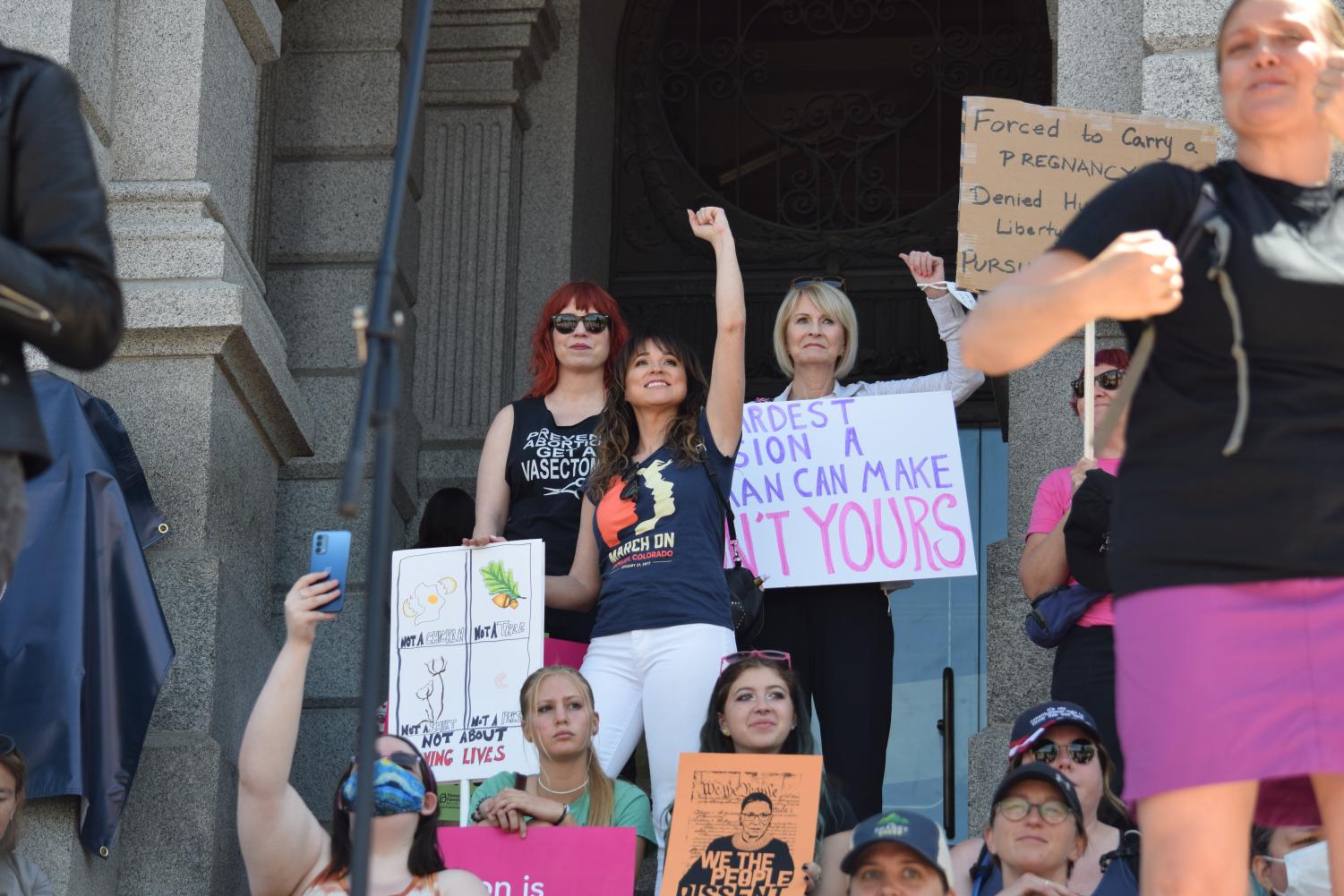 Denverites Show Up to Protest Roe v. Wade Overturning