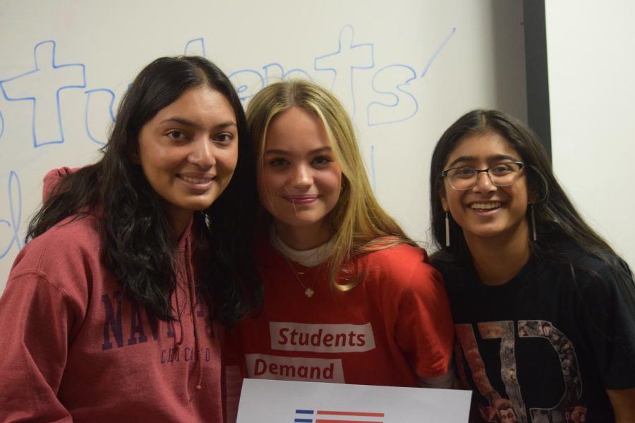 Junior+Nandita+Nair+and+sophomores+Agnes+Holena+and+Kimaya+Kini+founded+the+new+Creek+Students+Demand+Change+club+in+an+effort+to+raise+awareness+for+gun+control+at+Creek.