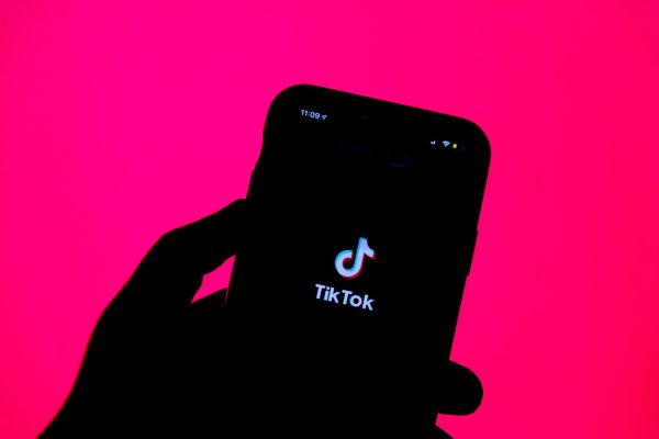 Many students rely on TikTok for entertainment but its doing more harm. TikTok causes many issues making its potential ban a chance for teens to acknowledge the world around them and decrease mental health issues associated with social media.