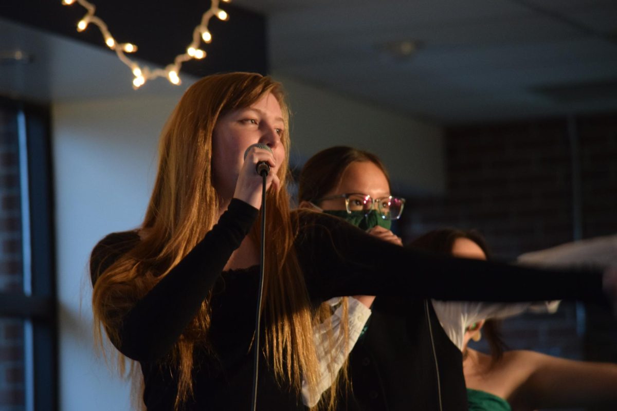 Junior Maxine Edwards performs for Avenue Jazz on April 17.